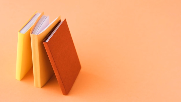 14年的十九座五菱校车拆车还能卖多少钱